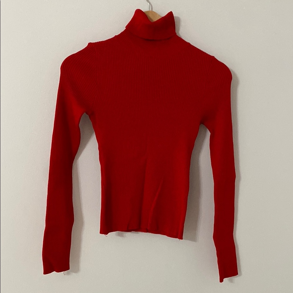 2 for 10!!!!!!!! ‼️‼️‼️H&M: Red Turtleneck Sweater
